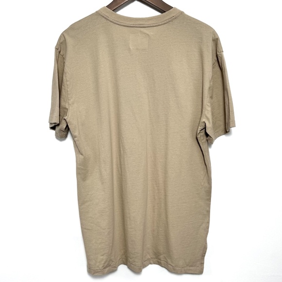 NWT Hollister Men's Relaxed Fit 100% Cotton Short Sleeve Henley Tee Light Tan - Picture 2 of 9